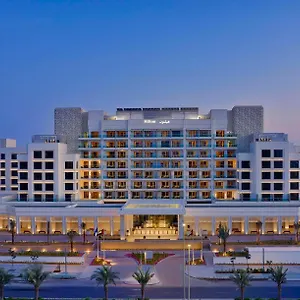 Hilton Yas Island 5*, Abu Dabi Birleşik Arap Emirlikleri